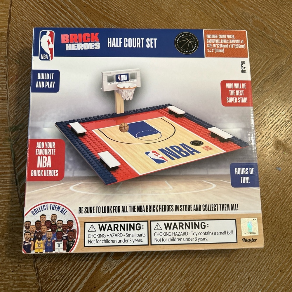 NBA Brick Heroes Half Court Set